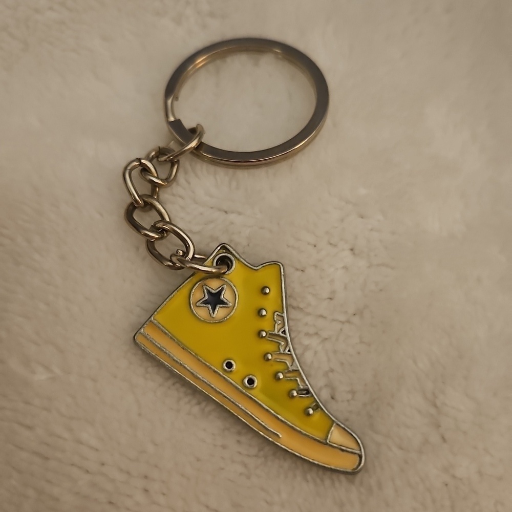 3/$30 Vintage Yellow Converse Sneaker Keychain - Picture 2 of 4